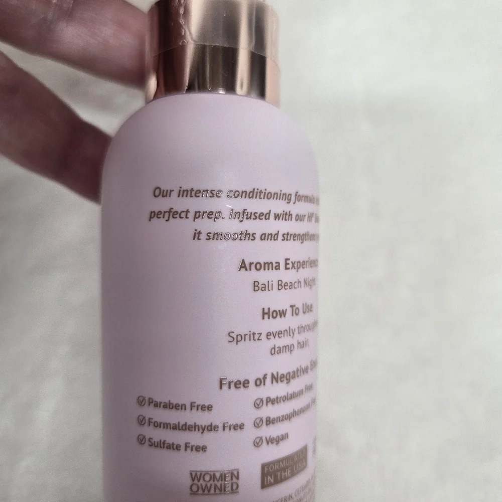 Beachwaver Luxe Leave-In Conditioning Detangler - 6 fl oz - NEW
